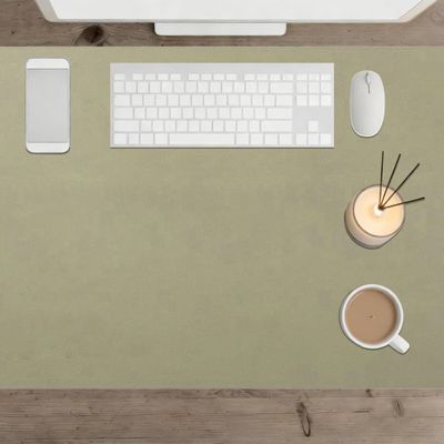 Desk Mat 49 x 90 cm, Non-Slip, Green