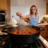 Pot Lid Holder | Heat-Resistant Hand Protection view 2