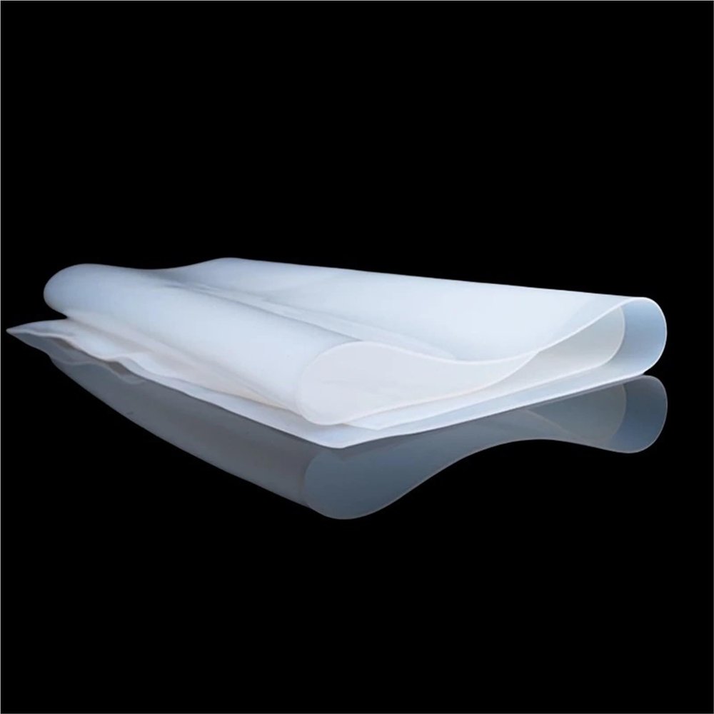 ByNGSDCC Translucent Silicone Rubber Sheet, 0.530 mm-Thin Silicone Gasket Sheet for High-Temperature Applications (15 x 500 x 500 mm)
