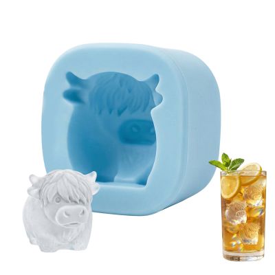 Highland Cow Silicone Ice Cube Tray