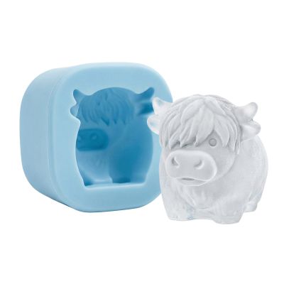 Mini Highland Cow Ice Cube Mold