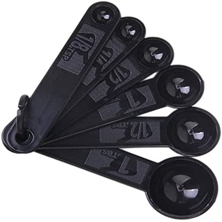 Set of 5/6 Plastic Measuring Spoons