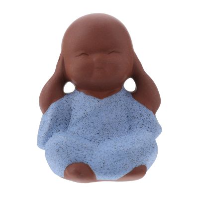Gadpiparty Monk Statue