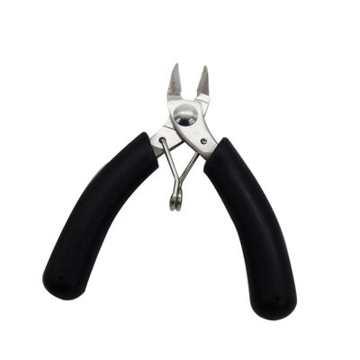 Small Black Diagonal Cutters for Badminton and Tennis Rackets