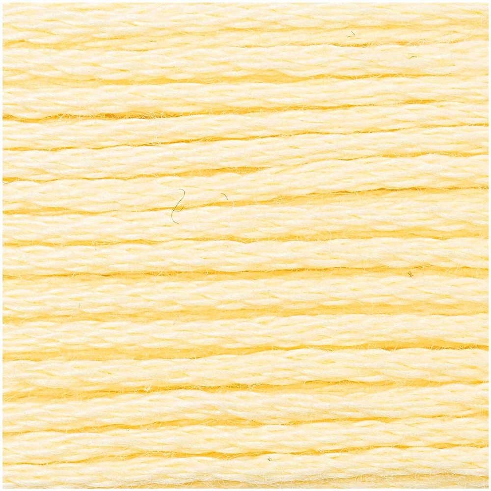 Premium Embroidery Thread 8m
