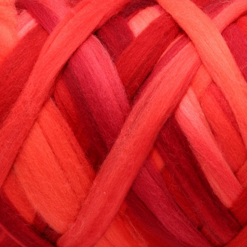 mjolda Australian Merino Wool Roving 20g (Red Glow)