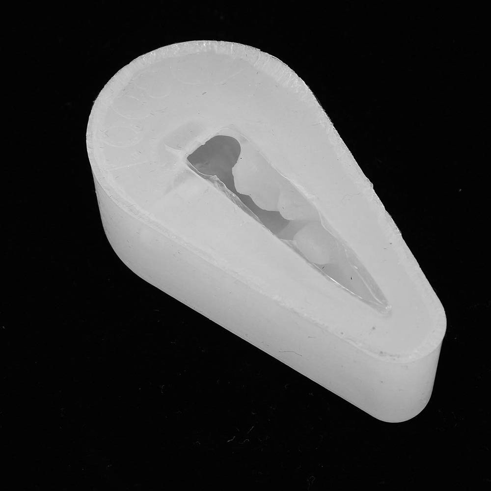 DIY Silicone Skull Pendant Mold