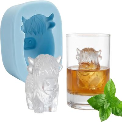 Cute 3D Highland Cow Ice Cube Tray