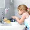 Kids' Faucet Extender - Cute Design view 3