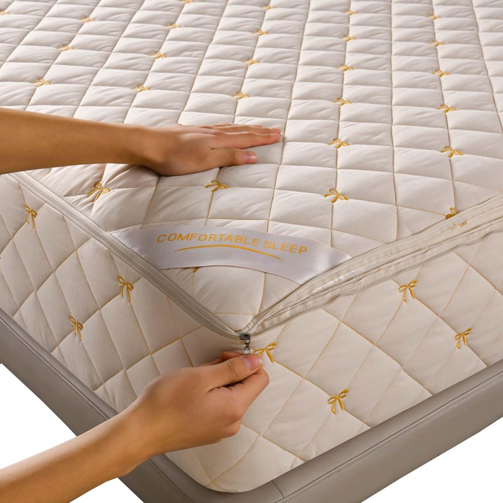 Zippered Quilted Mattress Protector, Adjustable, 160 x 200 + 10 cm, Beige
