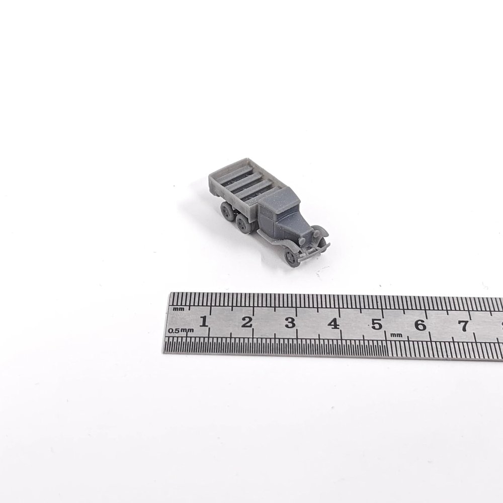 1/144 Scale GAZ AAA Truck Model Kit