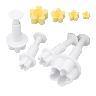Star Fondant Cutter - 4 Pieces