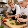 Adjustable & Portable Food Cutting Finger Guard view 2
