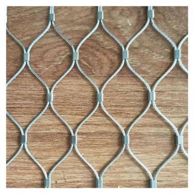 Pet-Safe Flexible Stair Gate for Home, Dog- and Cat-Proof, Adjustable and Easy to Install