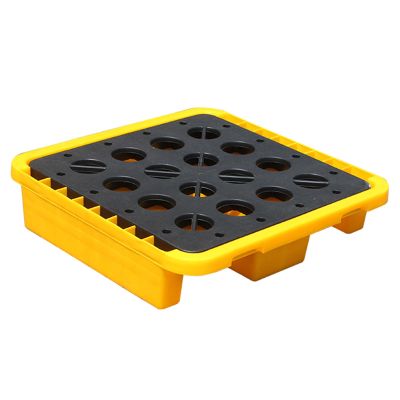 Heavy-Duty Spill Containment Tray for Industrial Use – Polyethylene Fuel Tank Containment Pallet