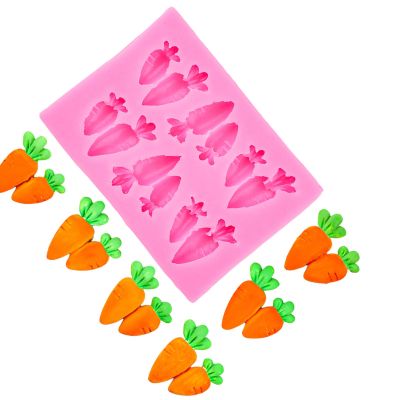 Silicone Cake Molds - Small Carrots