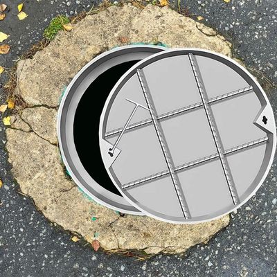 Generic Large Round Manhole Cover with Base, 82 cm Diameter