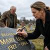 Szaluyk Memorial Stone Marker Gold view 3