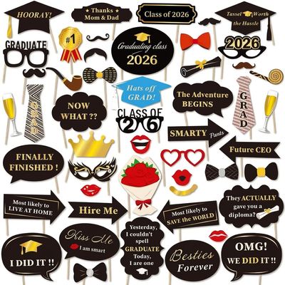50 Graduation Photo Props