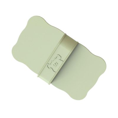 Non-Slip Vegetable Scrubber