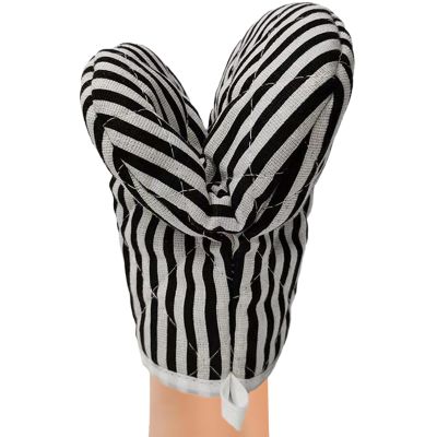 Heat-Resistant Oven Gloves for Kitchen