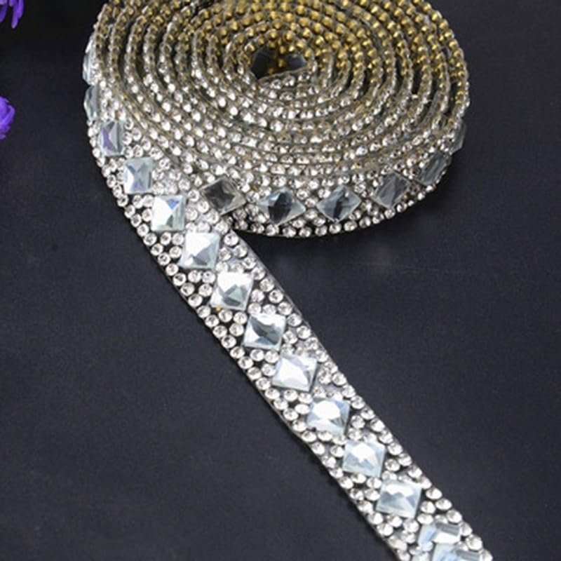 Decorative Rhinestone Trim with Pearl Design, 1m Length