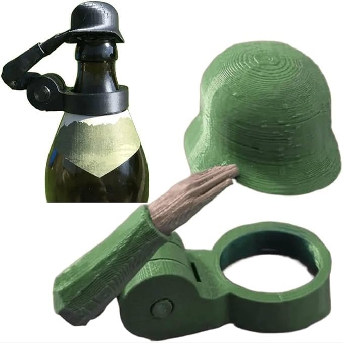 Soldier Salute Beer Bottle Helmet (Green)
