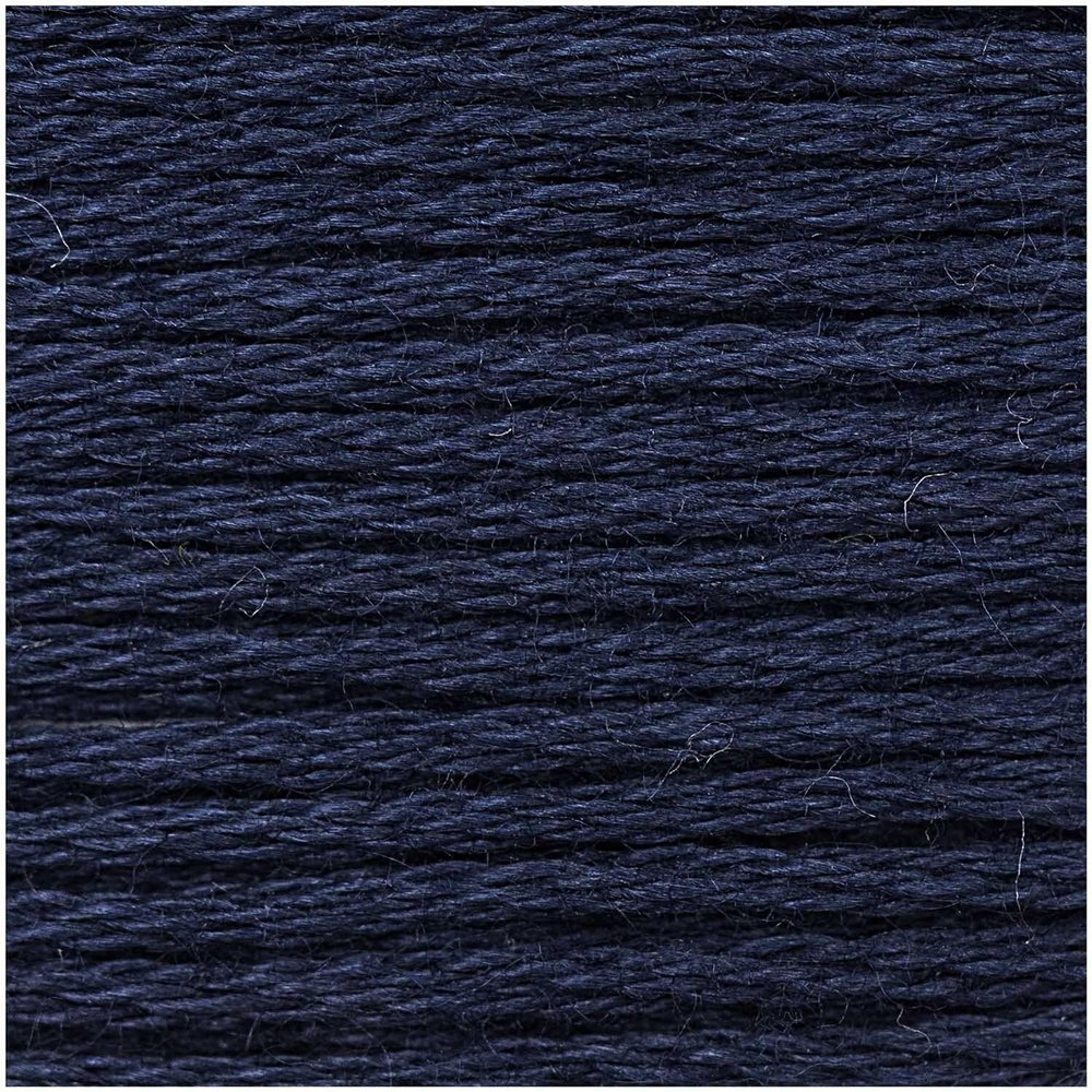 Premium Embroidery Thread 8m
