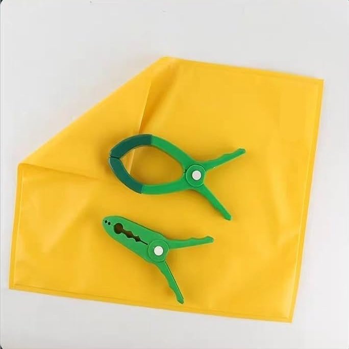 High-Voltage Insulating Blanket for Electrical Work | EVA Resin Protective Cover with Clips (10 kV, 40 x 50 cm)