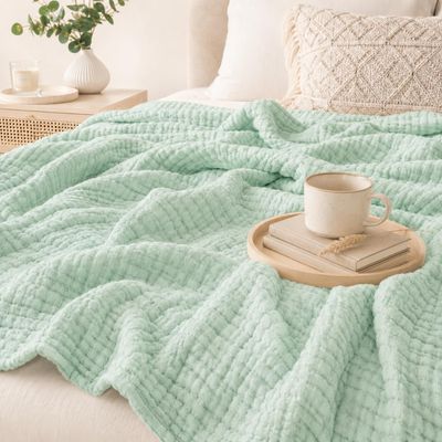 ZrdlqlLcjxy Soft Muslin Blanket for Adults, Lightweight & Breathable, for Couch, Sofa & Bed, Year-Round (Refreshing Green, 200 x 230 cm)