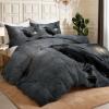 4-Season Quilt 200 x 200 cm, Gothic Raven Forest, Gray view 4