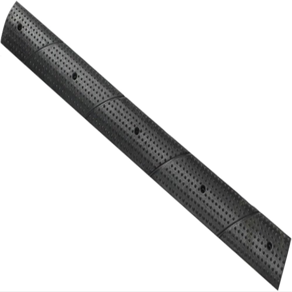 Mini Rubber Speed Bumps for Roads, 1,500 kg Capacity, Includes 5 Expansion Bolts, 99.1 x 10.2 x 2 cm